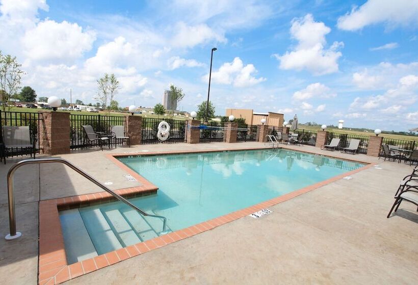 فندق Hampton Inn Atmore