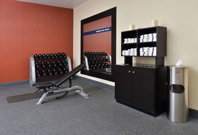 בית מלון כפרי Hampton Inn Clinton, Ia
