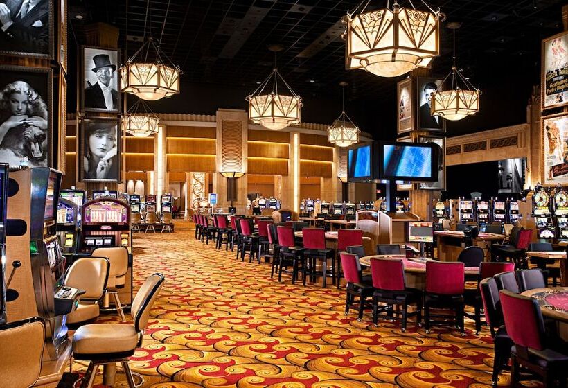 Отель Hollywood Casino Lawrenceburg