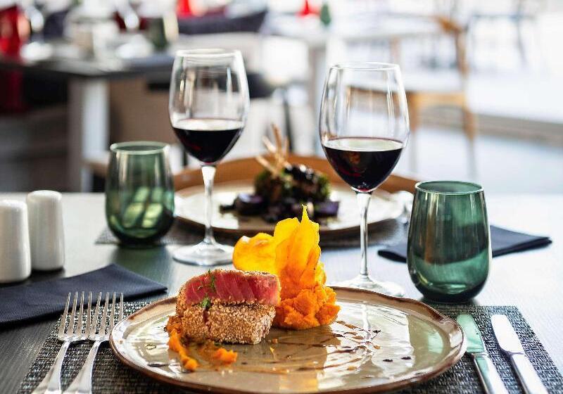 בית מלון כפרי Pullman Santiago Vitacura