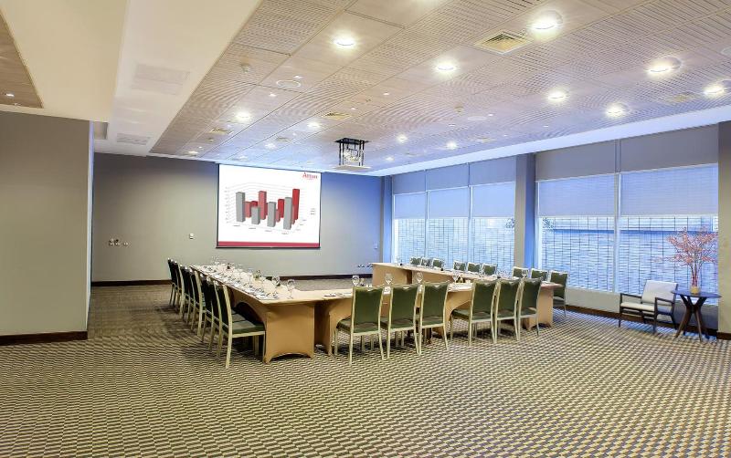 בית מלון כפרי Pullman Santiago Vitacura