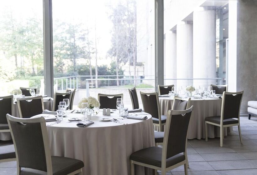 בית מלון כפרי Pullman Santiago Vitacura