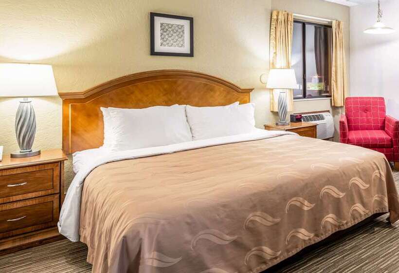 هتل Quality Inn Keystone Near Mount Rushmore