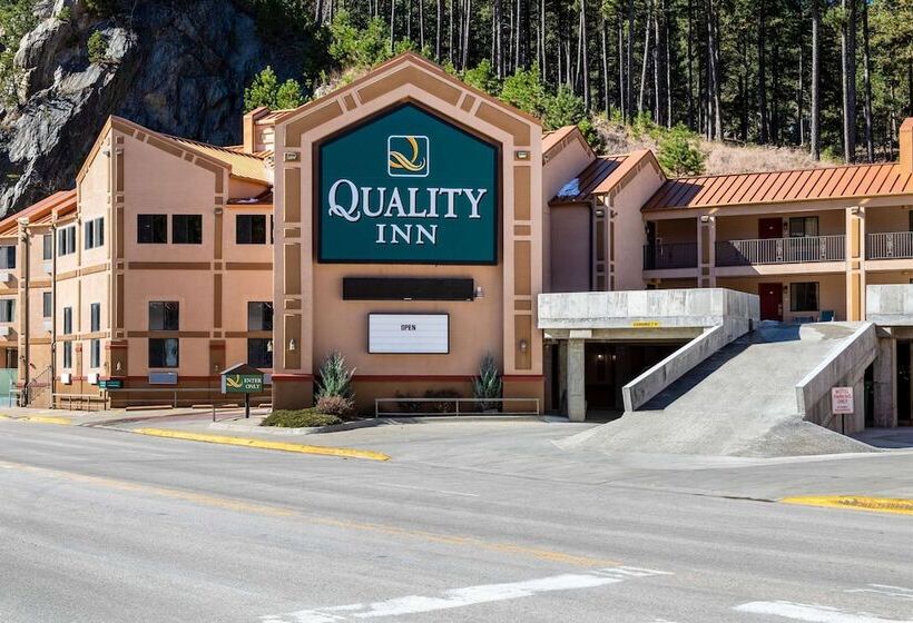 هتل Quality Inn Keystone Near Mount Rushmore