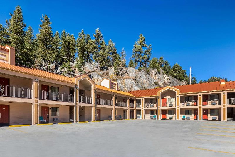 هتل Quality Inn Keystone Near Mount Rushmore