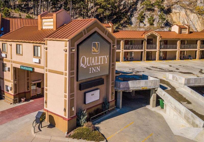 هتل Quality Inn Keystone Near Mount Rushmore