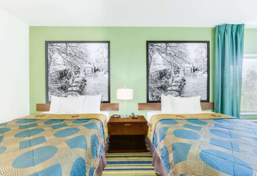 酒店 Super 8 By Wyndham Cotulla Tx