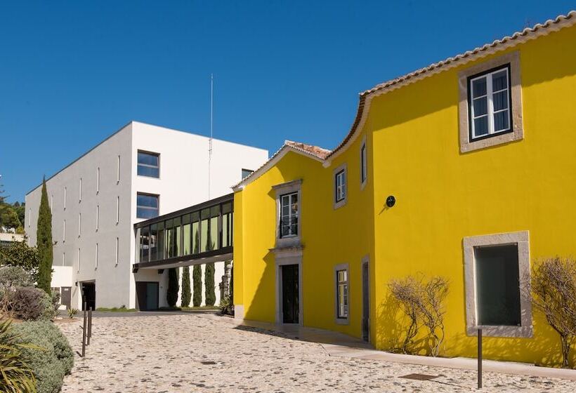 ホテル Vila Gale Collection Palacio Dos Arcos