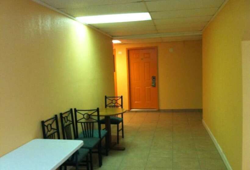 فندق على الطريق Euro Inn & Suites Of Slidell