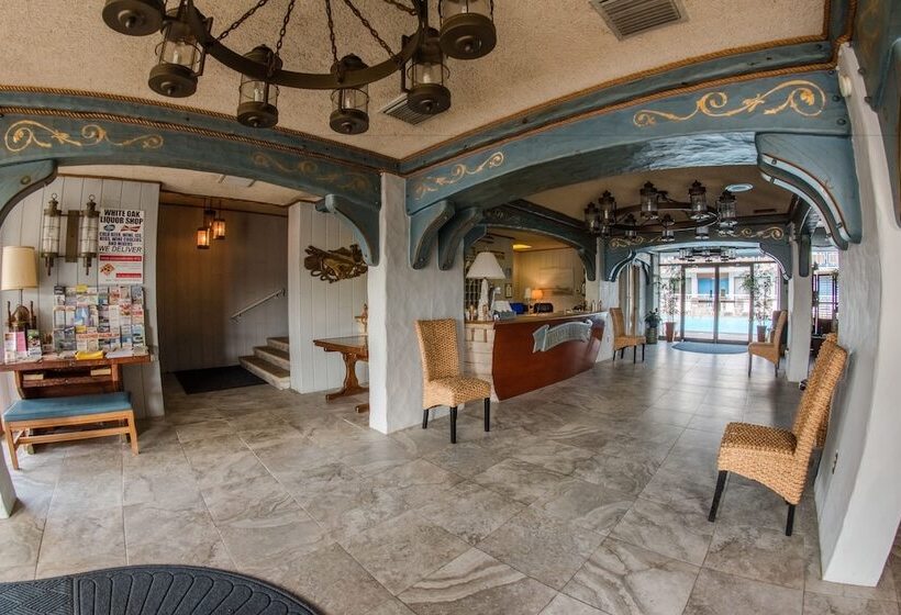 Мотель Windjammer Motor Inn