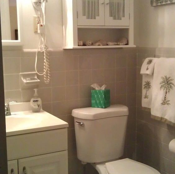 Deerfield Buccaneer Resort Apartments