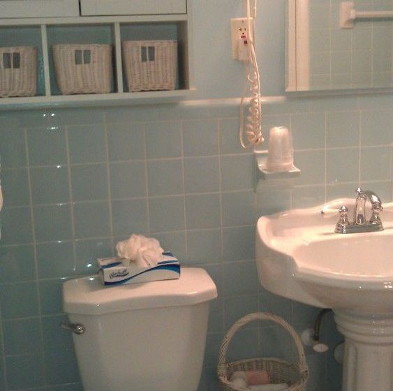 Deerfield Buccaneer Resort Apartments