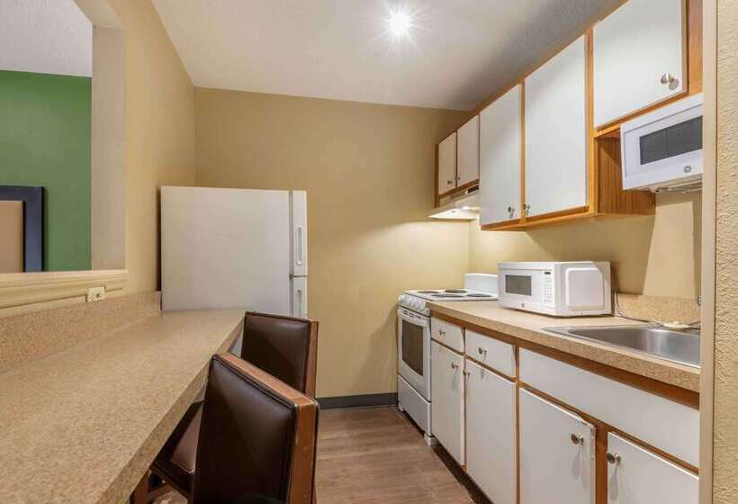 Extended Stay America Select Suites   Charlotte   Tyvola Rd   Executive Park