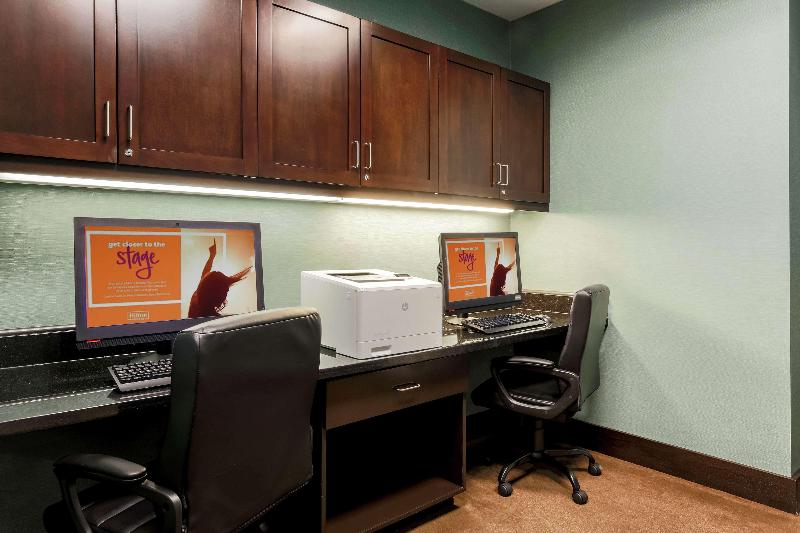 Hampton Inn & Suites Wheelingthe Highlands