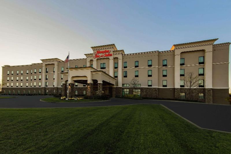 Hampton Inn & Suites Wheelingthe Highlands
