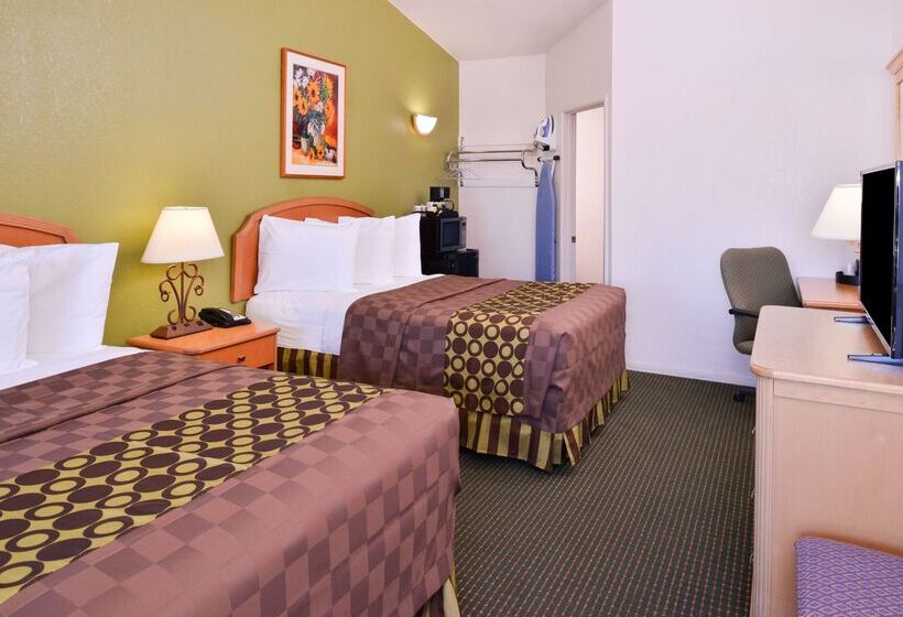 Отель Americas Best Value Inn Los Banos