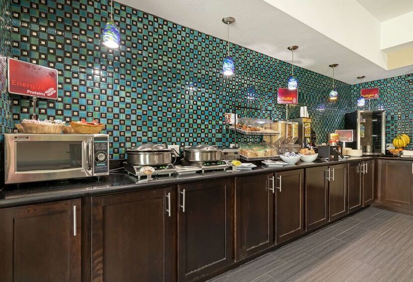 Отель Best Western Plus Pleasanton