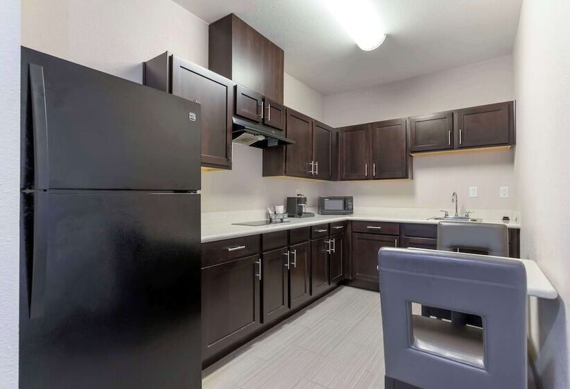 Отель Best Western Plus Pleasanton