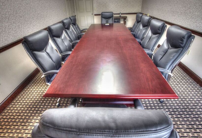 فندق Budgetel Inn And Suites Plus Helen