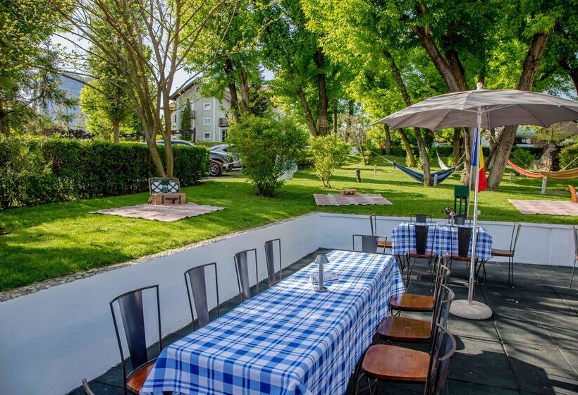 هتل Caro Horoscop