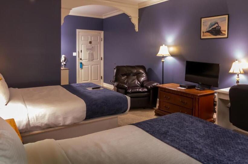 酒店 Depot Inn & Suites