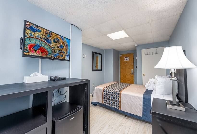 فندق Hammock Inn & Suites North Beach