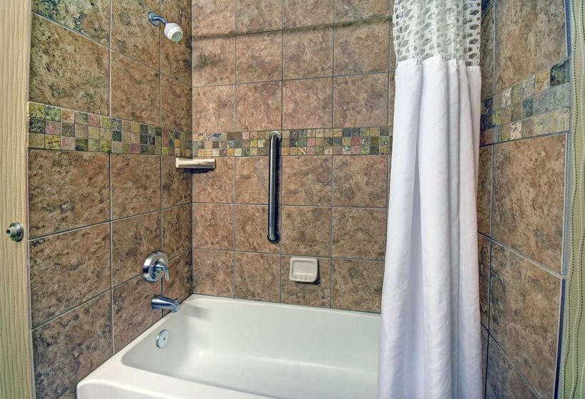 فندق Hampton Inn Beloit