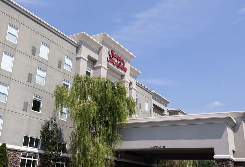 هتل Hampton Inn & Suites Greensboro/coliseum Area