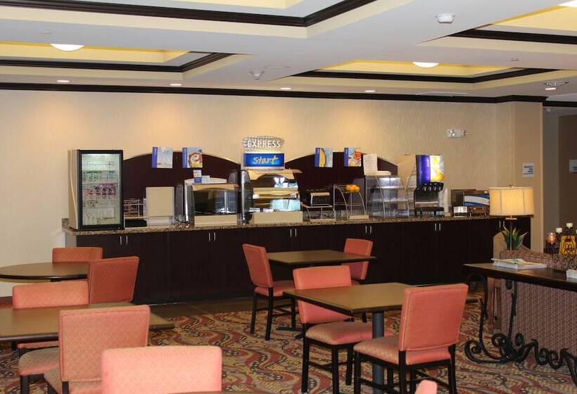 ホテル Holiday Inn Express And Suites Wheeling, An Ihg