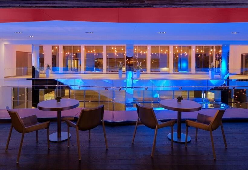 هتل Radisson Blu Mall Of America