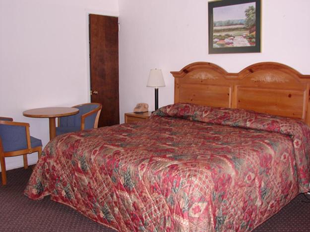 ホテル Red Carpet Inn & Suites Morgantown