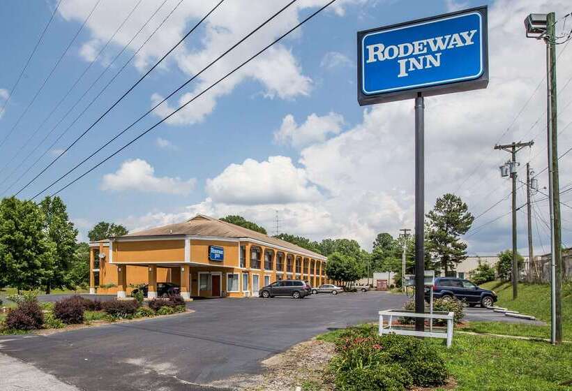 בית מלון כפרי Rodeway Inn
