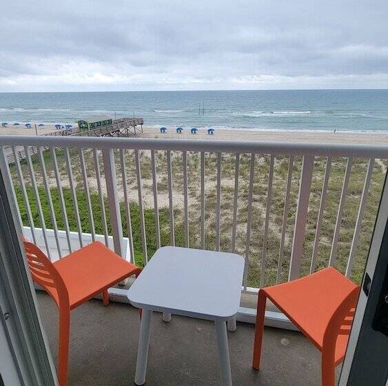 モーテル Golden Sands Oceanfront