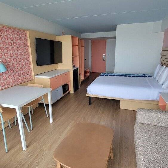 モーテル Golden Sands Oceanfront