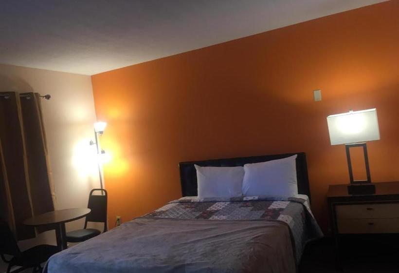 فندق على الطريق Highlander Inn