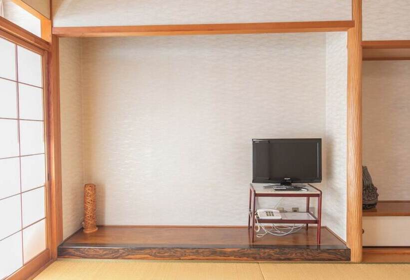 בית מלון כפרי Tabist Setouchi No Yado Takehara Seaside