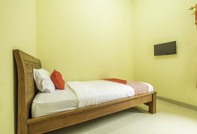 هتل Zleepy Sasana Budaya By Oyo Rooms