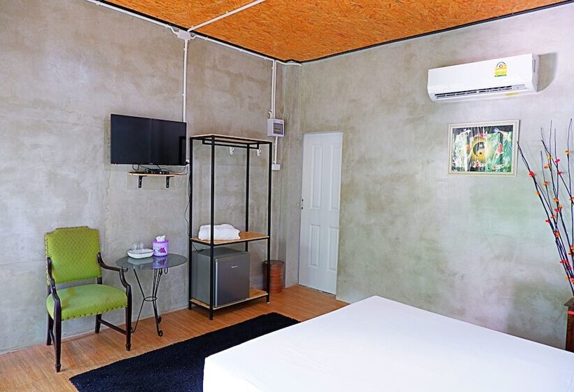 هتل Baan Lung Yod Resort Keangkrachan