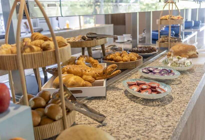 هتل Grand Sirenis San Andres