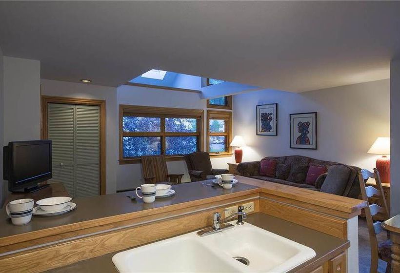 Cimarron Lodge