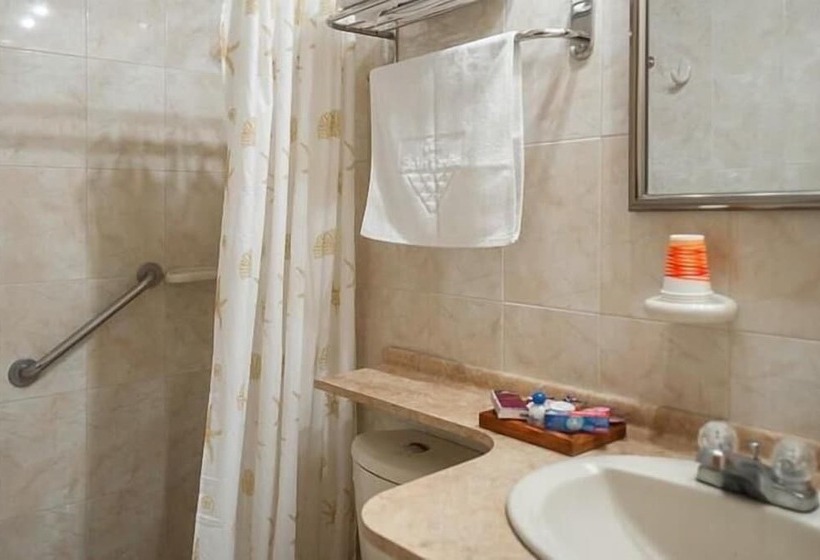 هتل Bahia Sardina