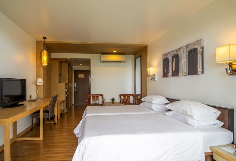 هتل Best Western Phuket Ocean Resort