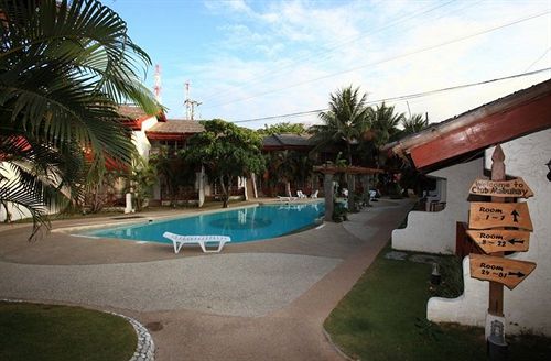 Отель Aura Dive Resort