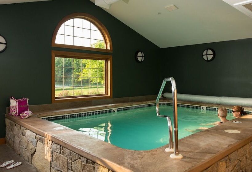 هتل Lake Opechee Inn And Spa