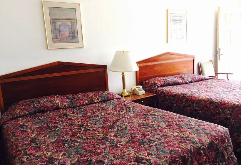 Отель Maple Inn And Suites Los Banos
