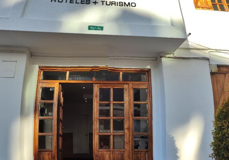هتل Muros Quito