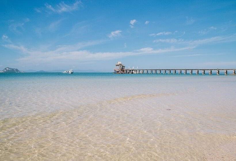 هتل Santhiya Koh Yao Yai Resort & Spa   Compulsory Join Santhiya Speedboat From To Ao Po Grand Marina At