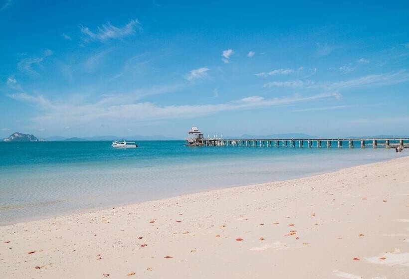 هتل Santhiya Koh Yao Yai Resort & Spa   Compulsory Join Santhiya Speedboat From To Ao Po Grand Marina At