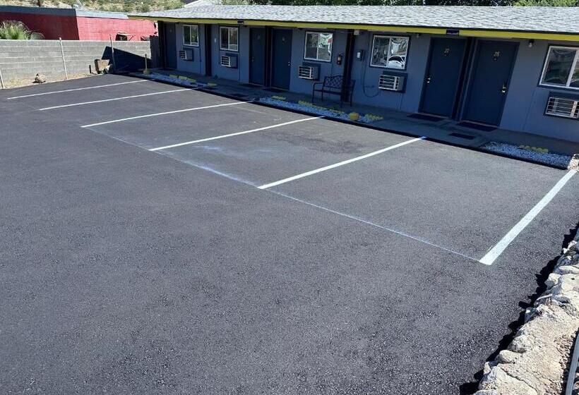 Belle Aire Motel