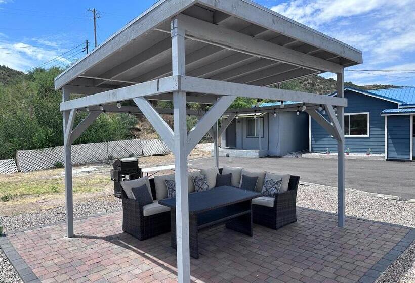 Belle Aire Motel